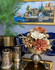 kulp saksı çiçek arajmanı ve 2 li mumluk eskitme